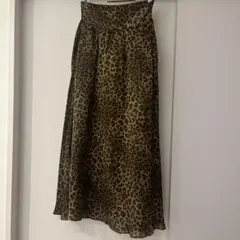 レオパード柄ロングスカート