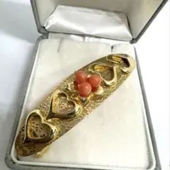 天然珊瑚付きハート型装飾の金色バレッタ