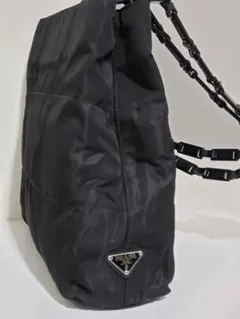 PRADA ナイロンキルティング ショルダーバッグ