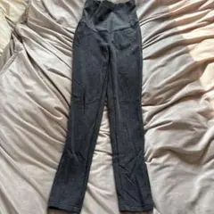 マタニティ チェック柄パンツ グレー系　新品未使用