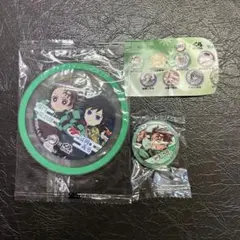 鬼滅の刃×くら寿司　ラバーコースター・缶バッジ