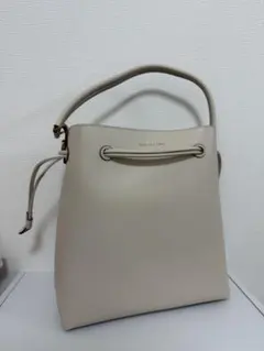 CHARLES&KEITH 2WAY バケットバッグ 美品のサムネイル