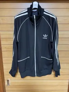 adidas ヨーロッパ企画　XL