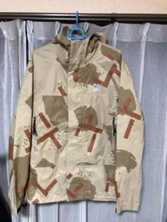 プーマ PUMA ナイロンジャケット　US Mサイズ