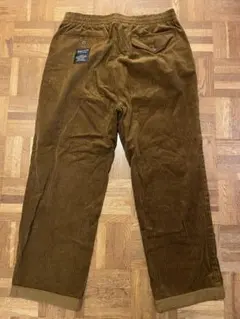 GU×Undercover アンダーカバーコーデュロイ ワイドパンツ ブラウン