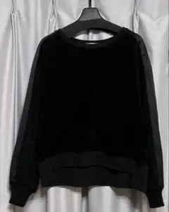 ブラック ニット風トレーナー