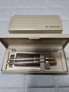 PARKER ボールペン 2本セット 専用ケース付 ③のサムネイル