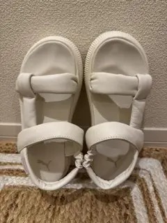 スポーツサンダル 白