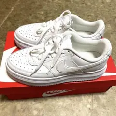 NIKE スニーカー コートビジョン アルタ LTR ホワイト　白