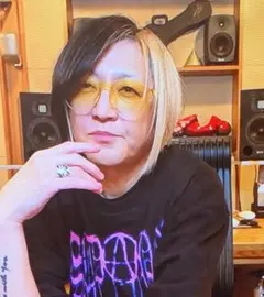 Item thumbnail for item 17bab1e6-1982-492e-b67c-edda867dbf98