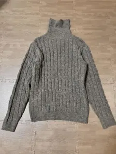 ナノユニバース　グレー ケーブル編みタートルネックニットセーター Mサイズ