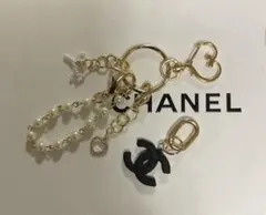 新品✨CHANEL❤️シャネル✨ココマークチャーム＆パールキーホルダーのサムネイル