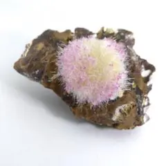 桃白花 〜 ドッキング 鉱物標本 ゼオライト 原石 鉱物 標本