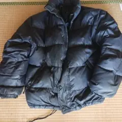 Armani Jeans ブラック ダウンジャケット 40/50のサムネイル