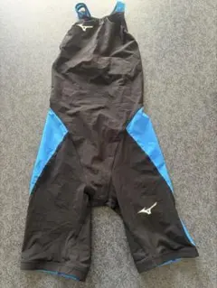 Mizuno 競泳用水着 140㎝　FINAマーク