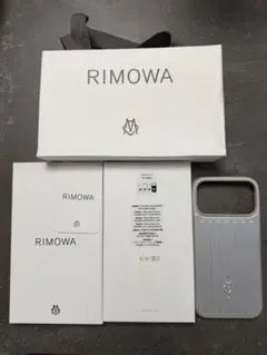 リモワ RIMOWA iPhone 17/18 Pro Maxケース シルバー