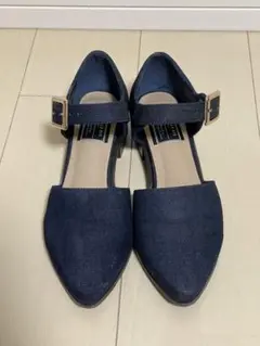 ネイビー アンクルストラップ パンプス