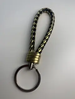 レザー編み込みキーリング 黒と金