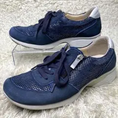 『美品』pedala ペダラ　スニーカー　サイドジップ ウォーキングシューズ