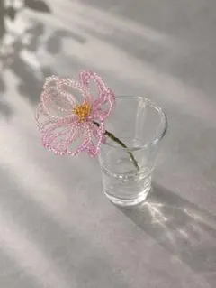 ハンドメイド　ビーズフラワー 　一輪挿し 　 インテリア