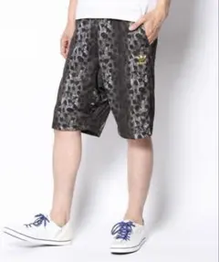 GRAMICCI シェルパッカブル M 黒×グレーレオパード ショートパンツ