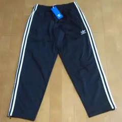 adidasトレーニングパンツ