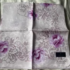 LANVIN COLLECTION 薄紫のバラ柄ハンカチ