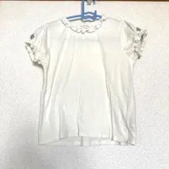 ママラク　māmāraku フリル付きホワイトTシャツ 120cm