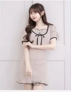 pium】フロントボタンワッフルミニワンピース グレージュ - メルカリ