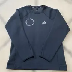adidas ネイビー トレーナー