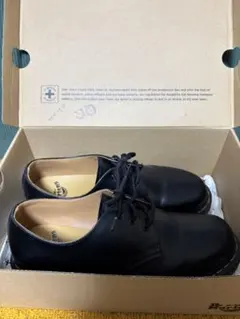 Dr. Martens ブラックレースアップシューズ3ホール