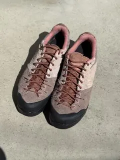 Item thumbnail for item 486b2661-8c38-42c2-b500-bac077f1198e