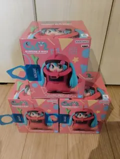 【新品未開封】GUNDAM x MIKU フィギュア 3個セット