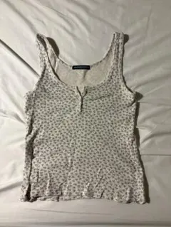 BRANDY MELVILLE 花柄キャミソール