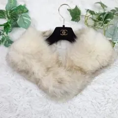 美品　ブルーフォックスファー　ティペット　マフラー　ボリュームファー　ホワイト