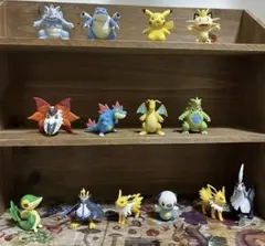 ポケモン モンコレ 9体セット まとめ売り - メルカリ
