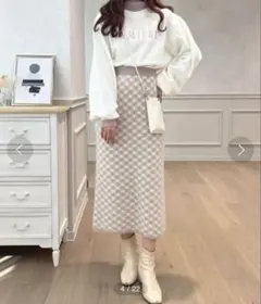 アプレジュール　シャギーチェックタイトスカート