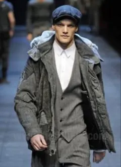 Item thumbnail for item fba6cf9e-84ed-49f5-8194-946601588e57