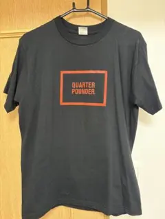 古着　QUARTER POUNDER ロゴ Tシャツ 黒のサムネイル
