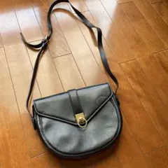75訳あり LANCEL PARIS ショルダーバッグ レザー ダーク黒 - メルカリ