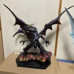 遊戯王　真紅眼の黒竜　青眼の白龍　フィギュア