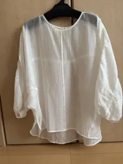 huitieme nid シアーブラウス ホワイト