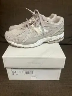 新品 M1906RGR 26.5㎝ グレー1906R Grey Days 新品 M1906RGR 26cm US8 グレー 1906R Grey Days - メルカリ