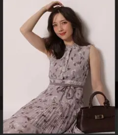 新品未使用Apuweiser-riche ツイードノースリーブワンピース Apuweiser-riche アプワイザーリッシェ ツイードワンピース