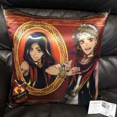 ツイステ  メガジャンボクッション　スカラビア　カリム　ジャミル　クッション