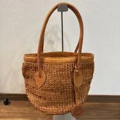 【美品】fesフェス 編み込み レザー本革製トートバッグ ハンドバッグ