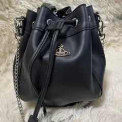 ✨ヴィヴィアンウエストウッド✨vegan ショルダーバッグ 巾着 チェーン