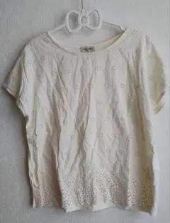 Samansa Mos2 刺繍スカラップレース 半袖カットソーのサムネイル