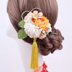 Item thumbnail for item 787807bd-50a8-4aa7-8f51-4301c5fd861b