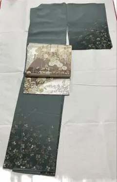 Item thumbnail for item 9f8da4e3-e335-4836-88db-49cfb43bf650